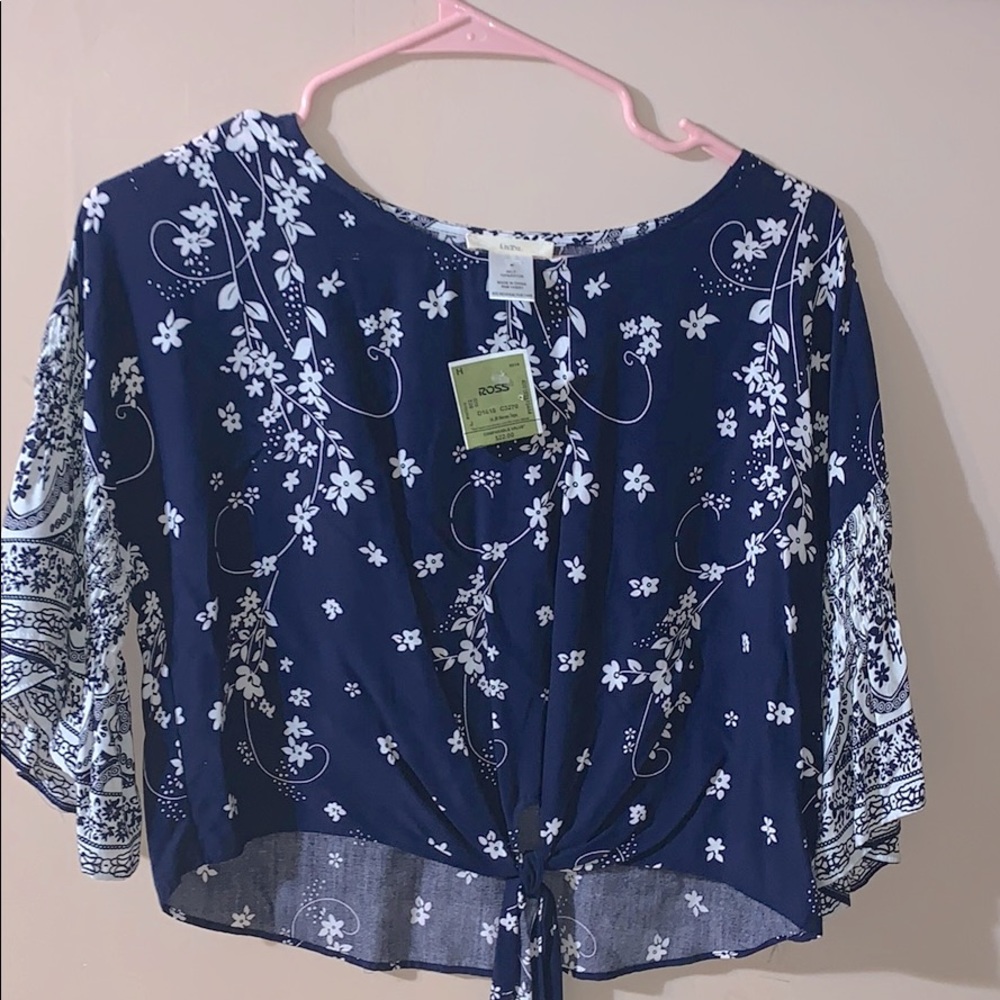 Floral navy blue top